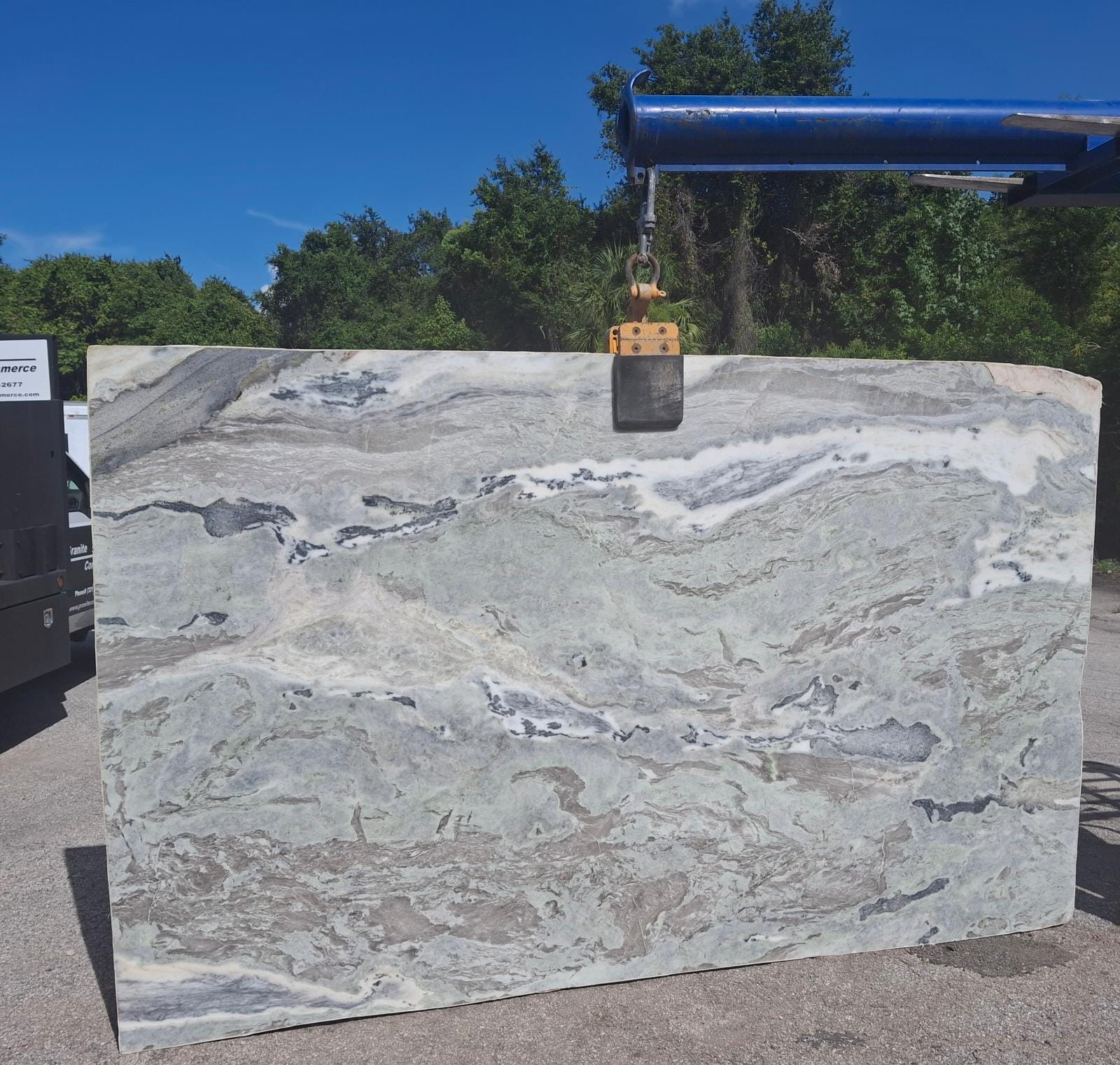 Cristal Ocean slab sample